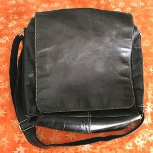 Large Leather Fossil Messenger Bag